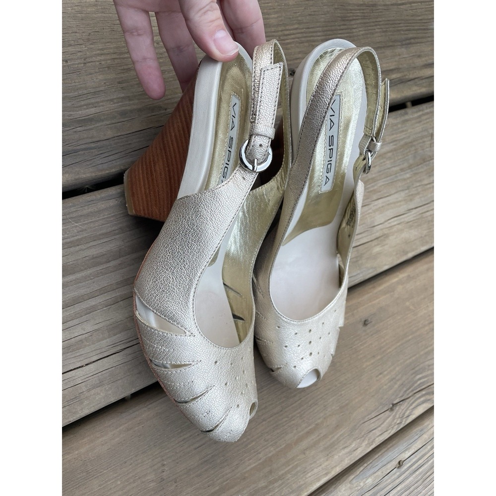 VIA SPIGA Leather Wedge Sandals Size 7 Champagne Gold Metallic Slingback Peep To